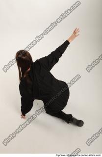 12 2018 01 ANGELIA KNEELING POSE SITH